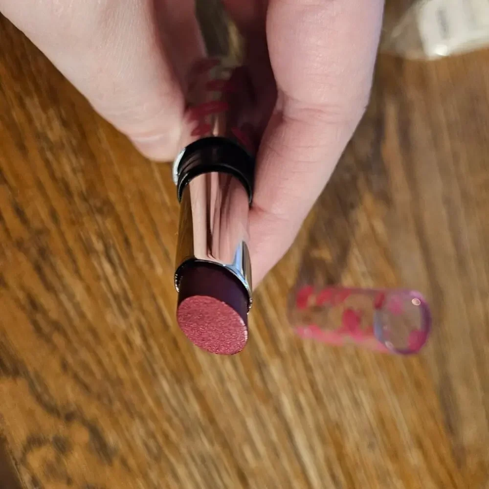 NEW! JLB Cosmetics Lipstick Red Carpet